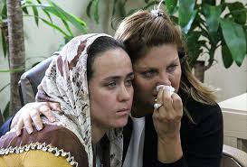 Ergani ilçesinde 18 mayıs 2015 tarihinde erkek arkadaşı tarafından silahla vurulan. Sibel Can Dan Mutlu Kaya Ya Ziyaret