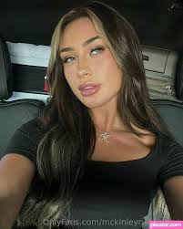 McKinley Richardson | mckinleyrichardson Nude Leaked Onlyfans ...
