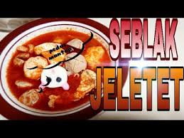 Untuk sausnya, bisa membeli tom yum paste lalu dicampur dengan brown sugar, perasan jeruk nipis, kecap ikan, cabai, dan bawang putih. Resep Seblak Jeletet Seblak Bakso Seafood Youtube