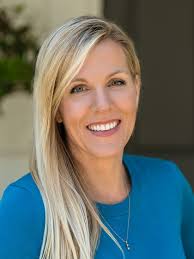 Mary Haufler's Instagram, Twitter & Facebook