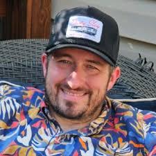 A happy "5th" anniversary to Steven Drawdy, our AGM here in Orlando.  Congratulations Steven !