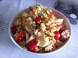 Salade De Perles De Bles Crevettes Et Thon Recette Salade De Perles Salade Recette Repas