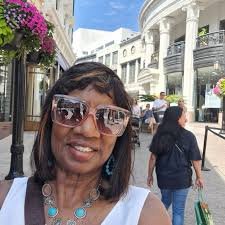 Brother Clifton....Sharp as always.. Suit with a matching Hat.