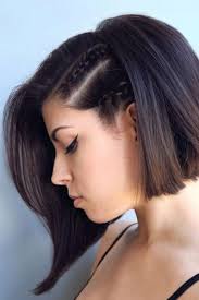 This style can be carried in a social gathering or party with a funky dress. 18 Short Hairstyles To Wear At The Christmas Party My Stylish Zoo