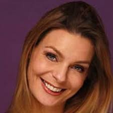 Zara White (Zara White)簡介及電影作品- Enjoy Movie