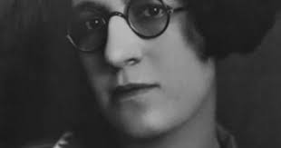 Lola Cueto: Una polifacética artista mexicana