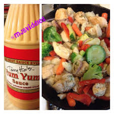 Chicken Veggie Stirfry Terry Ho S Yum Yum Sauce Makes Stir Fried Veggies A Great Hit With Kids Salad Recipes Healthy Lunch Yum Yum Sauce Delish Recipes