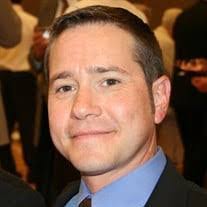 Chris Ellett's Instagram, Twitter & Facebook