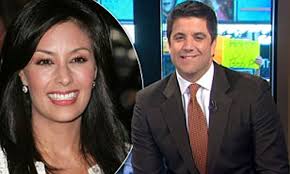 Liz cho is very talented as far as journalism is concerned and has covered several top stories in liz grew up in boston along with her brother andrew and her parents. Good Morning America Diva Josh Elliott Regularly Does The Walk Of Shame From Local News Anchor Liz Cho S House Daily Mail Online