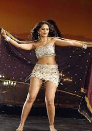 Alia bhatt hot thunder thighs. Facebook