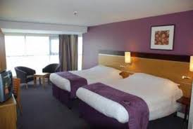 Best premier inns in manchester: Premier Inn City Centre Hotel Swansea Budget Hotel