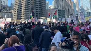 Checking in with the control room as we covered the first of many expected  protests here in Chicago for the DNC this week For @nbcnews