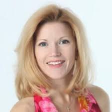 Paige Downs's Instagram, Twitter & Facebook