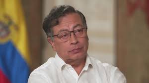 🎥 Exclusiva: El presidente de Colombia, Gustavo Petro, dice que mandará  cruceros a EEUU para transportar a migrantes deportados si aumenta el  número de expulsados. La entrevista 👉 http://uni.vi/cz4R105YqOF