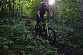 Whether its racing or out with your pals, post your dh pictures here! Wilmington Mtb Barkeater Trails Alliance