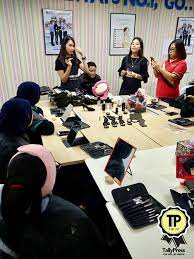 We aim to produce creative, productive, intellectual innovators through art and design. Top 10 Beauty Academies In Kl Selangor
