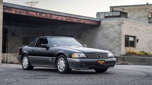 Your Definitive 1990 2002 Mercedes Benz R129 Sl Buyer S Guide Mercedes Benz Mercedes Benz Classic Benz