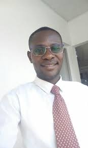 CURSO DE TEORIAS E TÉCNICAS PEDAGÓGICAS Aula: Nº 10 Tema: Como elaborar um  plano de aula 1º Passo: Definir o tema. O ponto de partida é o tema da  aula. A escolha