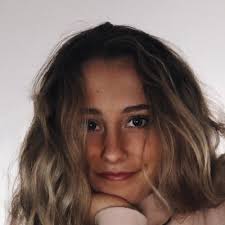 Bryn Hoffman (@brynhoff22)