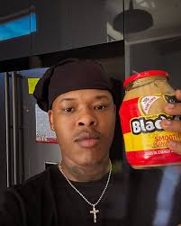 I'm bald underneath this.. 👨🏽‍🦲.. idk why I'm telling you instead of  showing you. Should I?