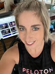 Violet Meyer's Instagram, Twitter & Facebook