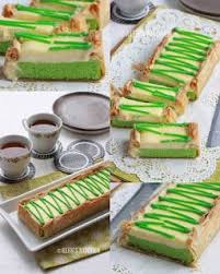 Makuta Pandan Bahan Puff Pastry Cara Lapisi Bagian Dalam Loyang Dengan Puff Pastr Baking Chocolate Recipes Baking Cakes Ideas Baking Soda And Lemon