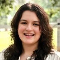 Danielle Vanderhoof's Instagram, Twitter & Facebook