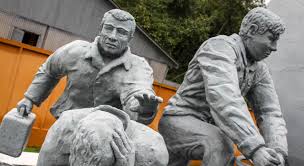 The soviet (and later on, russian) government evacuated about 115,000 people from the most heavily contaminated areas in 1986, and another 220,000 people in subsequent years. Hero Of Chernobyl An Interview With Engineer Alexei Ananenko