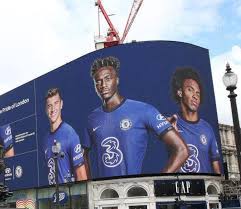 We are an unofficial website and are in no way affiliated with or connected to chelsea football club.this site is intended for use by people over the age of 18 years old. Hyundai Hosts Chelsea Fc Takeover For New Kit Launch