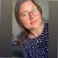 Danielle Baxter's Instagram, Twitter & Facebook