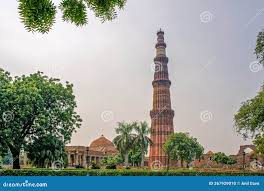 Qutub Minar - The Tallest Minaret In India, Unesco World Heritage Site.  Qutub Complex, Delhi, India Stock Photo - Alamy