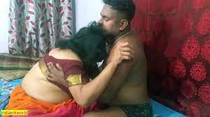 Indian hot beautiful Milf bhabhi has XXX sex with inexperienced devar all  night long!! watch online