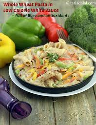 Cinnamon porridge with banana & berries. Whole Wheat Pasta In Low Calorie White Sauce Whole Wheat Pasta For Weight Loss Indian Style