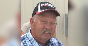 Ryan Elswick's Instagram, Twitter & Facebook