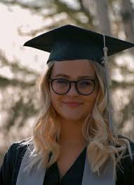 Molly hendrickson (@Mollyhe41456603)