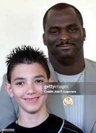 262 Gil Lewis Photos & High Res Pictures