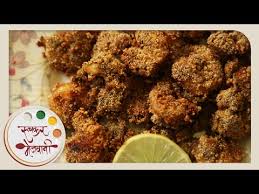 Crispy Prawns Fry Maharashtrian Style Recipe By Archana Spicy Kolambi Fry In Marathi Youtube