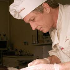 Alan Crofut (@NHchocolate)