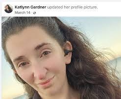 Victoria Vlahos's Instagram, Twitter & Facebook