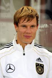 Holger badstuber aus kader geschmissen. Datei Holger Badstuber Germany National Football Team 04 Jpg Wikipedia