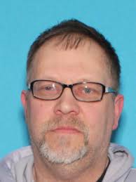 910 6th Ave S, Escanaba, MI 49829 Sex Offenders Registry and database at  Offender Radar