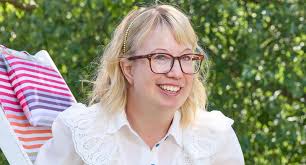 Magda Gad: “Att vara gift, ha barn och bo på en enda plats