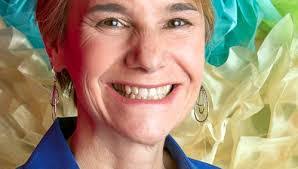 Lisa Beason's Instagram, Twitter & Facebook