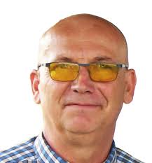 VASÁRNAPI GALOPP, KEZDÉS 14.00 ÓRAKOR BÉRCZY KÁROLY EMLÉKVERSENY 300.000 FT  JACKPOT