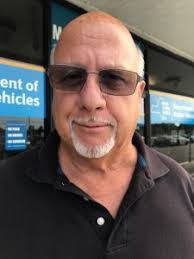 Dan Bussey's Instagram, Twitter & Facebook