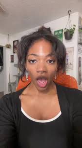 #amylandthesniffers #punk