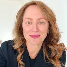 Kathleen Eastman's Instagram, Twitter & Facebook