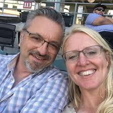 Vintage Camper Trailers: Lacitinola, Paul: 9781423641889: Amazon.com: Books