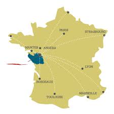Envie de partir à l'aventure en famille et de voir des spectacles grandioses ? Comment Venir Au Puy Du Fou Puy Du Fou