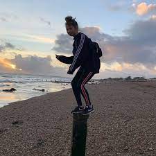 Download instagram photos, videos and stories highlights , very easy instagram downloader on your mobile or pc. Pin By Lily Barrett On Youtubers In 2021 Dream Smp Aesthetic My Dream Team Dream Smp